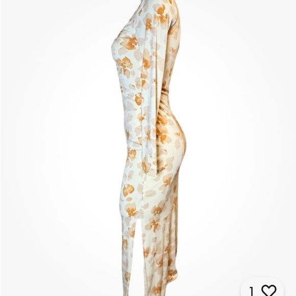 Abercrombie & Fitch Floral Midi Dress XS NWT Long Sleeve Ruched - Picture 3 of 6